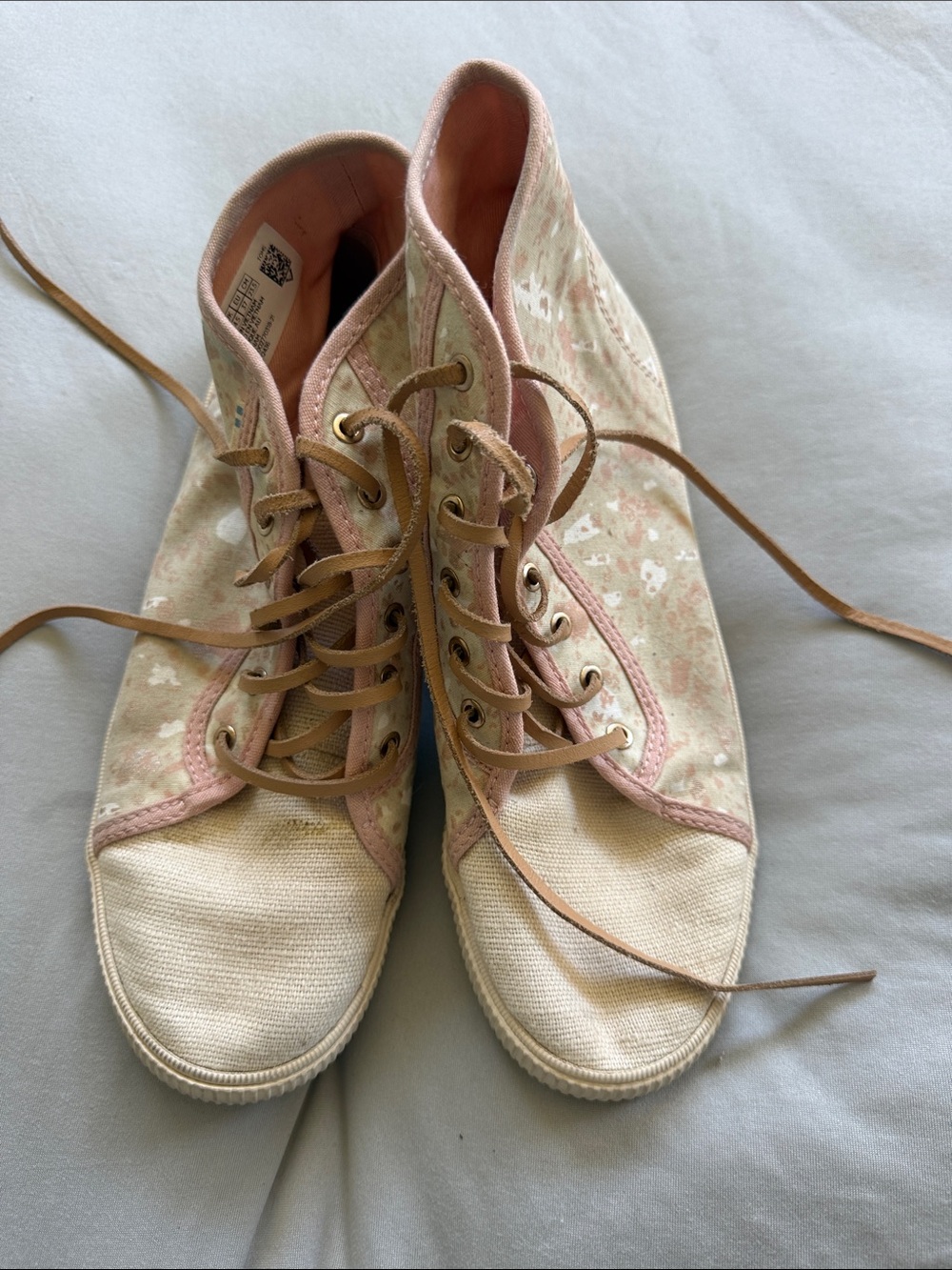 Toms Pink Floral Canvas High-Top Sneakers with Cream Toe